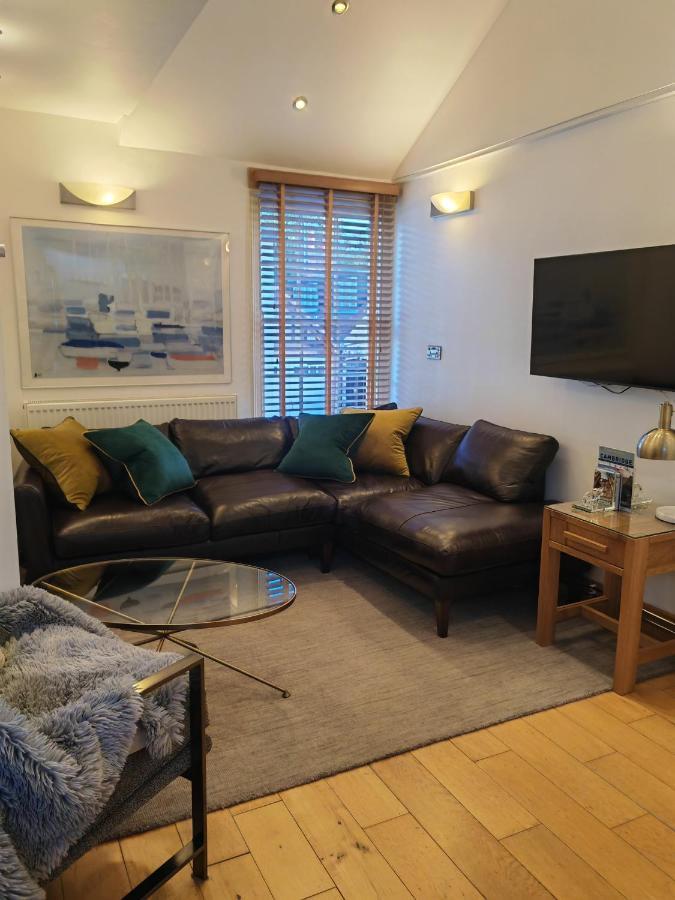 Cambridge City Centre Immaculate 2 Bed Apartment Exterior photo